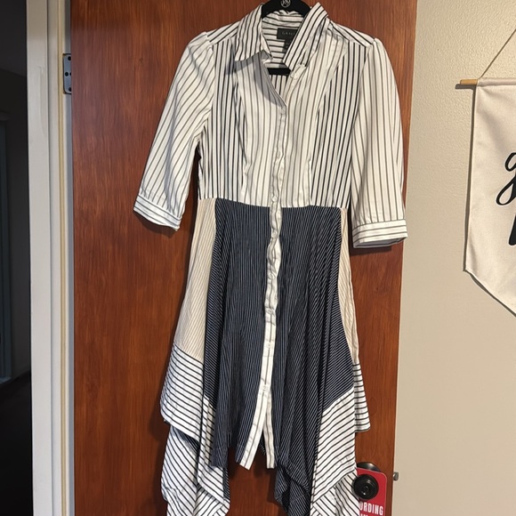 Gracia Shirtdress sz Small - Picture 4 of 6